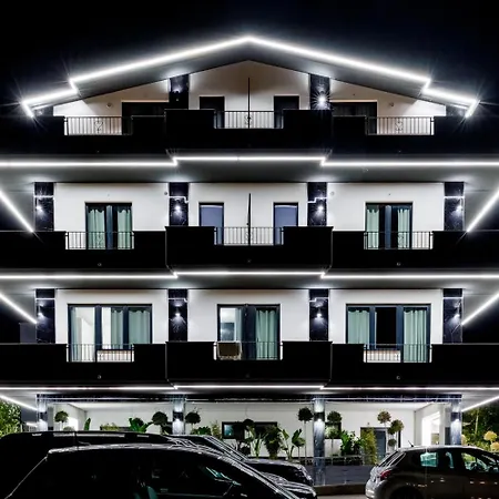 Residence Marco Polo Montesilvano Marina Exterior foto